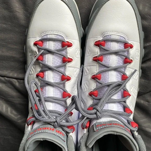 Jordan 9 men’s shoes - Picture 4 of 9